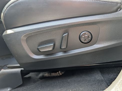 Used 2025 INFINITI QX60 Luxe AWD/4WD image 20