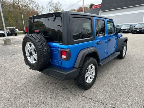 Used 2022 Jeep Wrangler Unlimited Sport AWD/4WD image 8