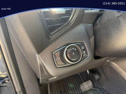 Used 2018 Ford Escape S image 25