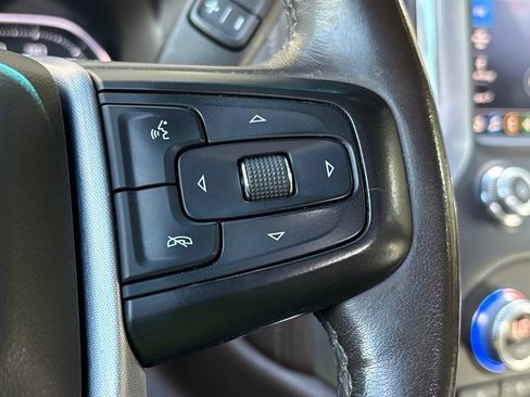 Used 2020 GMC Sierra 1500 Elevation w/ Elevation Value Package AWD/4WD image 13