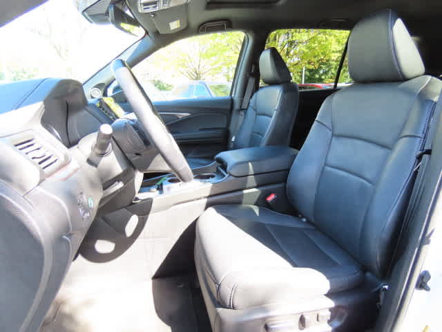 Certified 2024 Honda Passport EX-L image 11