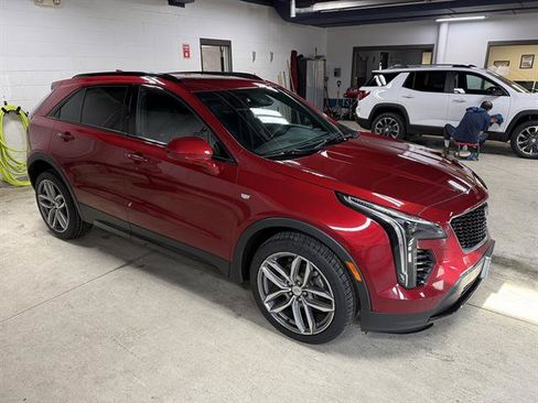 Certified 2019 Cadillac XT4 Sport AWD/4WD image 3