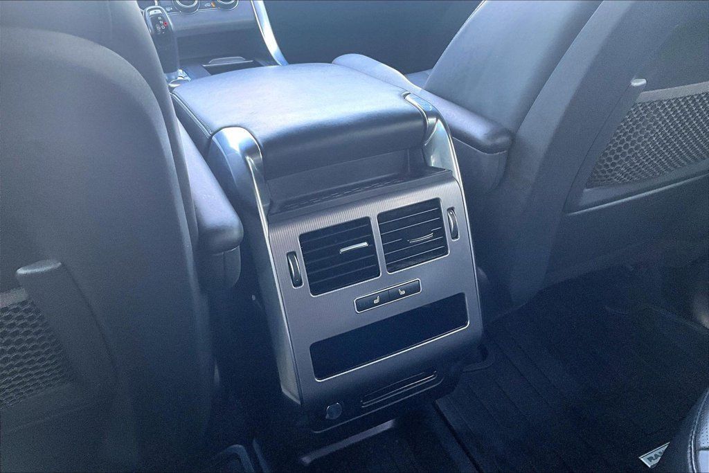 Used 2017 Land Rover Range Rover Sport HSE AWD/4WD image 24
