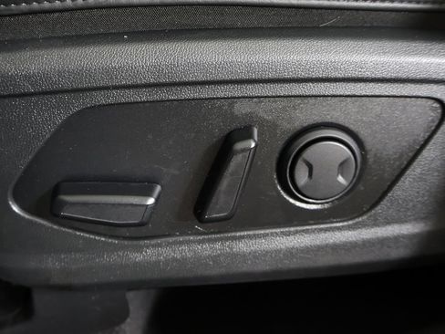 Used 2022 Kia Sorento EX w/ Panoramic Sunroof Package AWD/4WD image 35