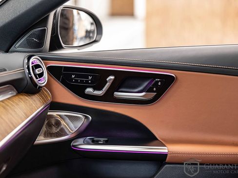 Used 2023 Mercedes-Benz C 43 AMG 4MATIC Sedan image 24