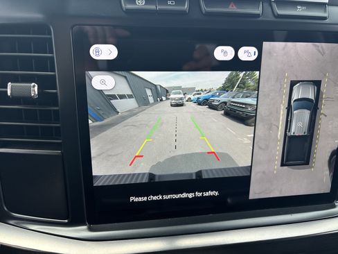 Used 2024 Ford F350 Lariat w/ Camper Package image 27