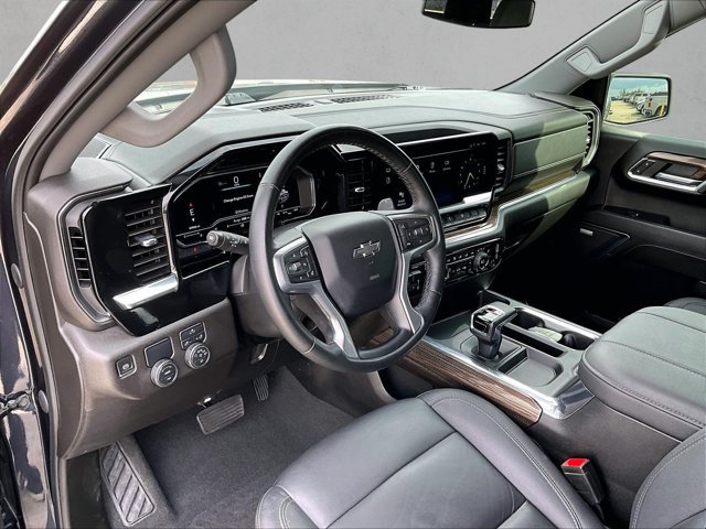 Used 2024 Chevrolet Silverado 1500 RST w/ Convenience Package II RWD image 14