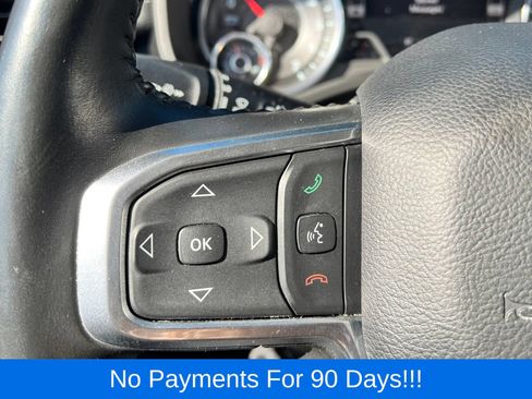 Used 2022 RAM 1500 Laramie AWD/4WD image 17