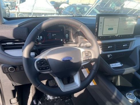 New 2026 Ford Explorer Active image 26