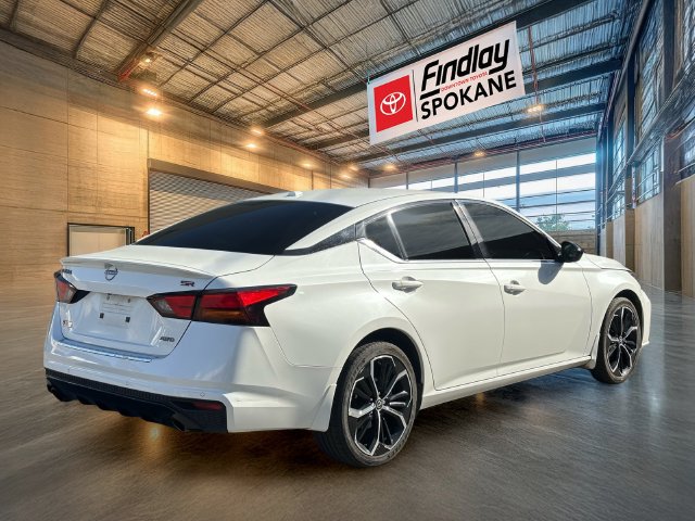 Used 2023 Nissan Altima 2.5 SR w/ SR Premium Package AWD/4WD image 4