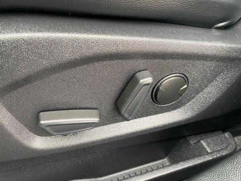 Used 2024 Ford Edge SEL AWD/4WD image 12