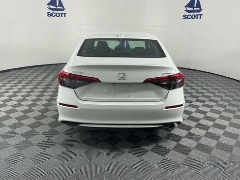 Used 2024 Honda Civic Sport image 5