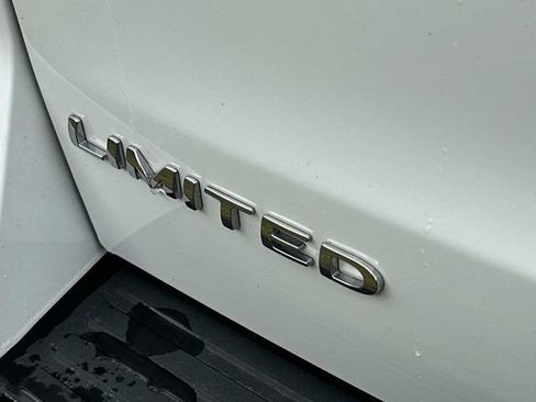 Used 2024 Ford Expedition Max Limited AWD/4WD image 7