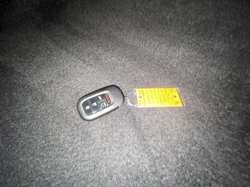 Used 2025 Honda CR-V EX image 29