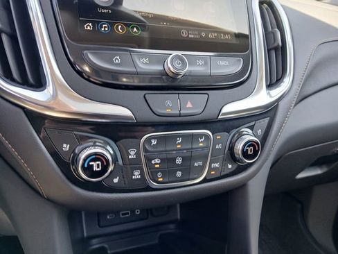 Certified 2024 Chevrolet Equinox Premier AWD/4WD image 38