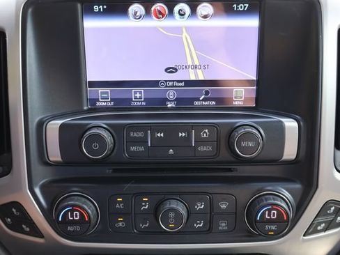 Used 2018 GMC Sierra 1500 SLT w/ SLT Premium Package AWD/4WD image 12