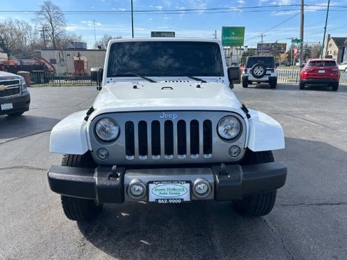 Used 2015 Jeep Wrangler Unlimited Sport image 7