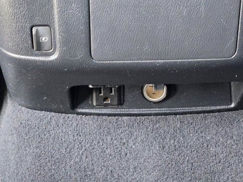 Used 2019 Nissan Armada SL image 21