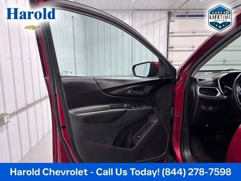 Used 2019 Chevrolet Equinox LT w/ Driver Convenience Package FWD image 14