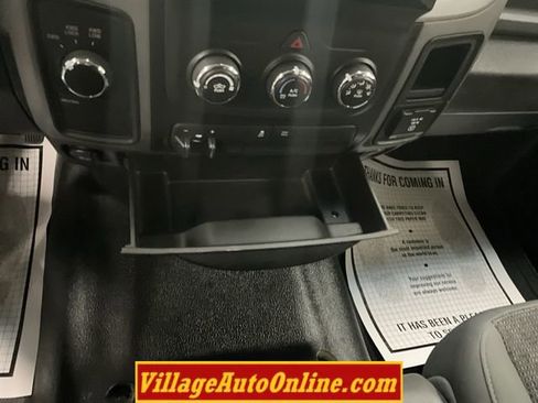 Used 2017 RAM 1500 4x4 Crew Cab image 22