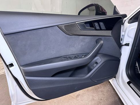 Used 2022 Audi S5 Premium image 20