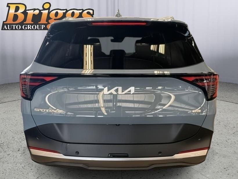 Certified 2026 Kia Sportage EX AWD/4WD image 8
