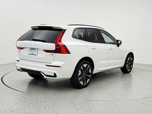 New 2026 Volvo XC60 B5 Plus w/ Protection Package Premier AWD/4WD image 5
