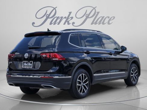 Used 2021 Volkswagen Tiguan SE FWD image 5