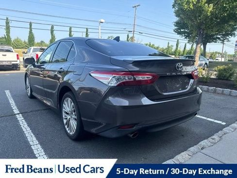 Used 2018 Toyota Camry XLE w/ Driver Assist Package FWD image 10