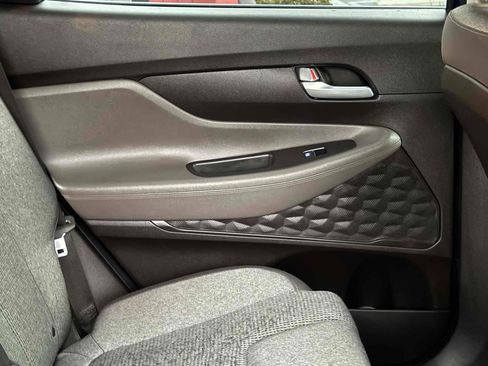 Used 2020 Hyundai Santa Fe SE image 58