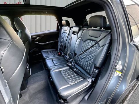 Used 2023 Audi SQ7 Premium Plus AWD/4WD image 22