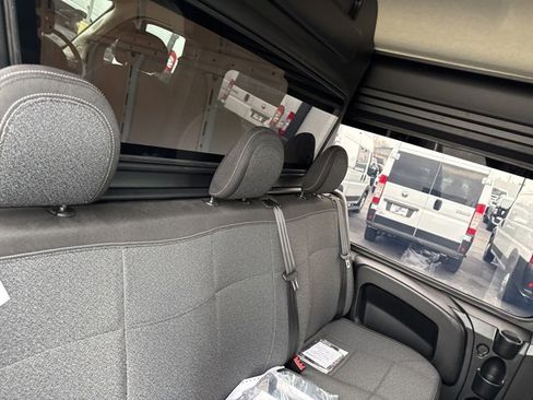 Used 2025 RAM ProMaster 3500 w/ Crew Van Package image 16