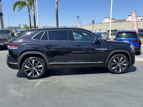 Used 2024 Volkswagen Atlas Cross Sport SEL Premium R-Line AWD/4WD image 6