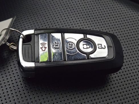 Used 2024 Lincoln Navigator Premiere image 26