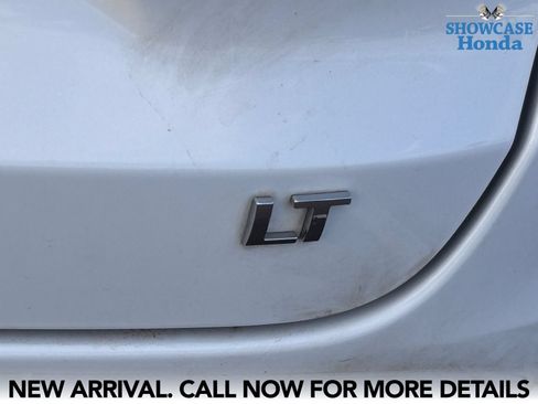 Used 2026 Chevrolet Trax LT w/ LT Convenience Package FWD image 13