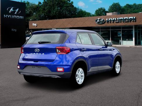 New 2026 Hyundai Venue SE image 7