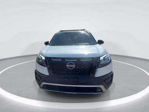 Used 2023 Nissan Pathfinder Rock Creek AWD/4WD image 3