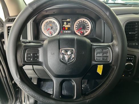 Used 2017 RAM 1500 Tradesman AWD/4WD image 10