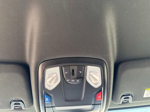 Used 2024 RAM 2500 Big Horn image 25