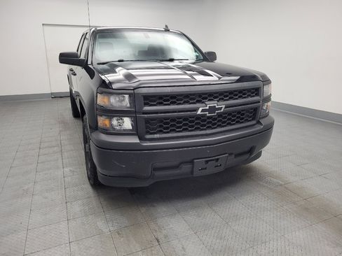 Used 2015 Chevrolet Silverado 1500 W/T RWD image 14