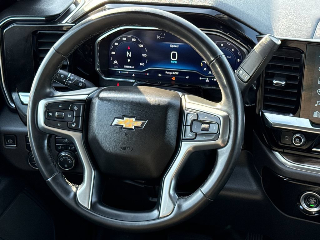 Used 2023 Chevrolet Silverado 1500 LT AWD/4WD image 13