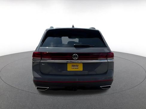 Used 2026 Volkswagen Atlas SE FWD image 12
