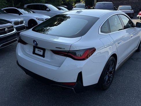 Used 2023 BMW i4 eDrive35 w/ Premium Package RWD image 17