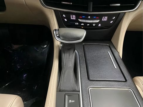 Used 2017 Cadillac CT6 2.0T RWD image 21