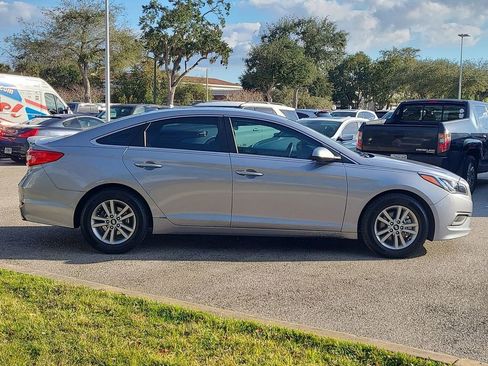 Used 2016 Hyundai Sonata SE image 10