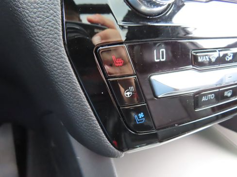 Used 2021 Ford Explorer ST w/ Equipment Group 401A AWD/4WD image 26