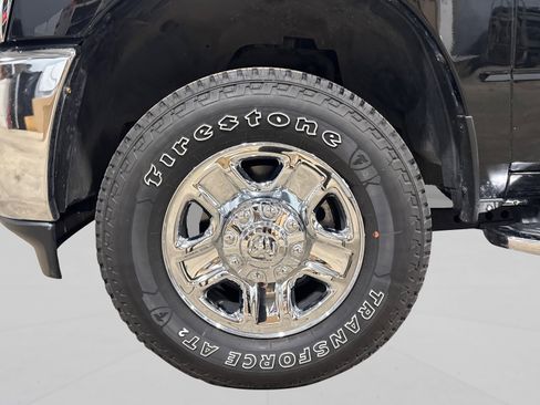 Used 2024 RAM 2500 Tradesman w/ Chrome Appearance Group image 50