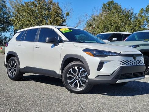 Used 2026 Toyota Corolla Cross S image 36