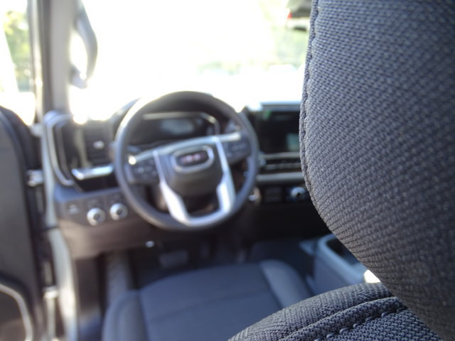 Certified 2025 GMC Sierra 1500 Elevation AWD/4WD image 6