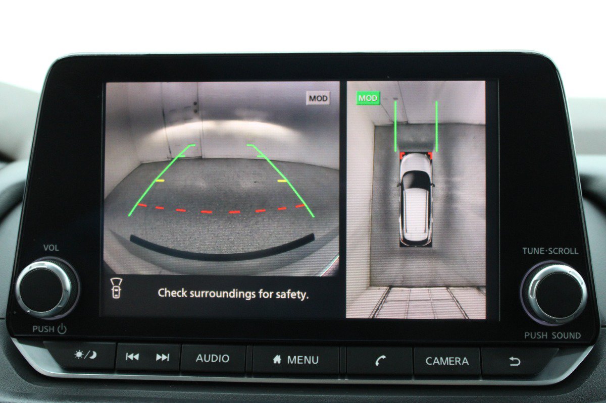 Used 2021 Nissan Rogue SL FWD image 15